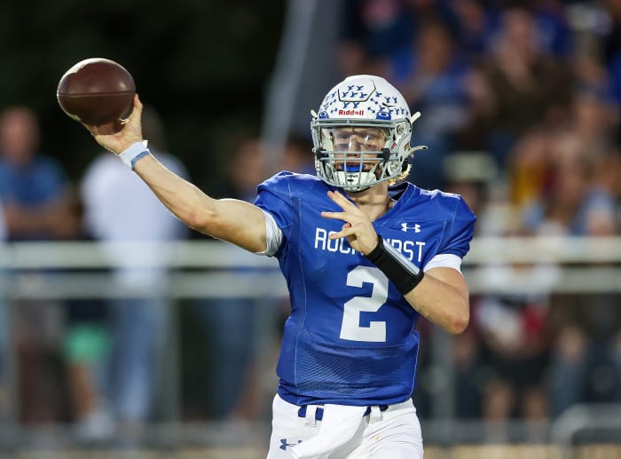 Rockhurst 2024 quarterback Ethan Hansen